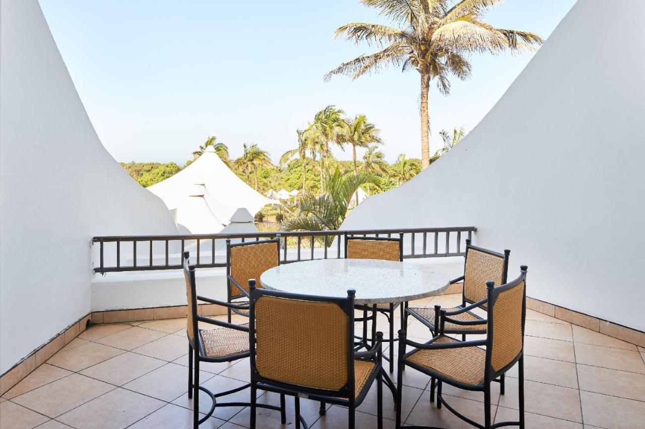 First Group Breakers Resort - Official อัมลังงา ภายนอก รูปภาพ